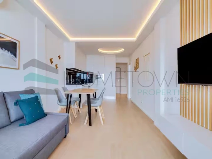 Apartamento T1 para Venda em Quarteira Foto 6