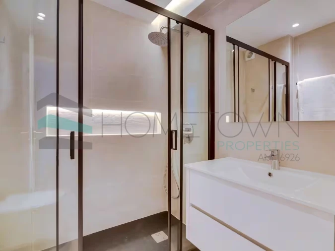 Apartamento T1 para Venda em Quarteira Foto 8