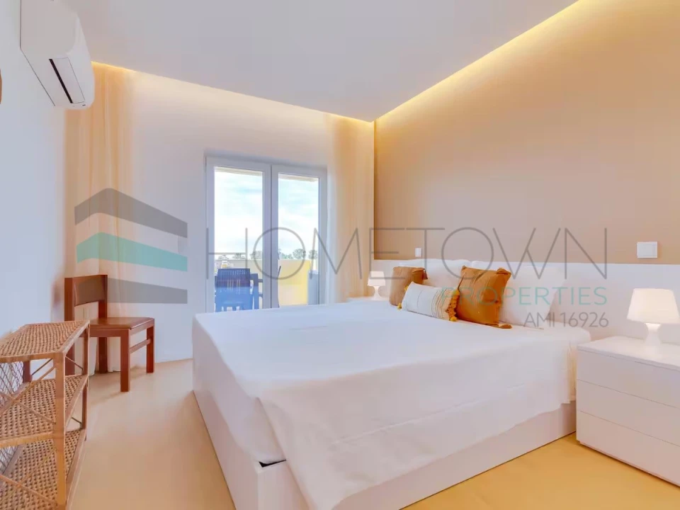 Apartamento T2 para Venda em Quarteira Foto 9