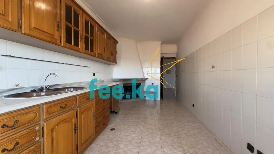 Apartamento T2 para Arrendamento em Castelo Branco Foto 5