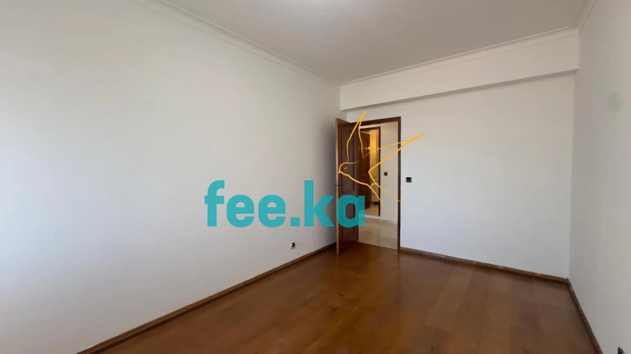 Apartamento T2 para Arrendamento em Castelo Branco Foto 12