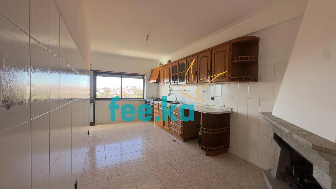 Apartamento T2 para Arrendamento em Castelo Branco Foto 2