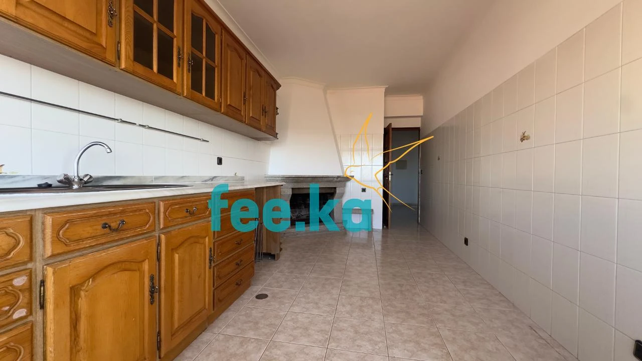 Apartamento T2 para Arrendamento em Castelo Branco Foto 1