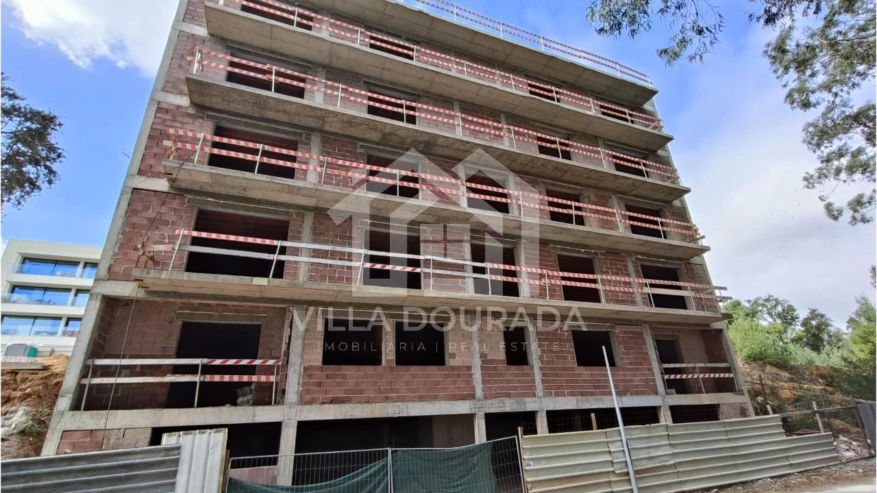 Apartamento T1 para Venda em Canelas Foto 3