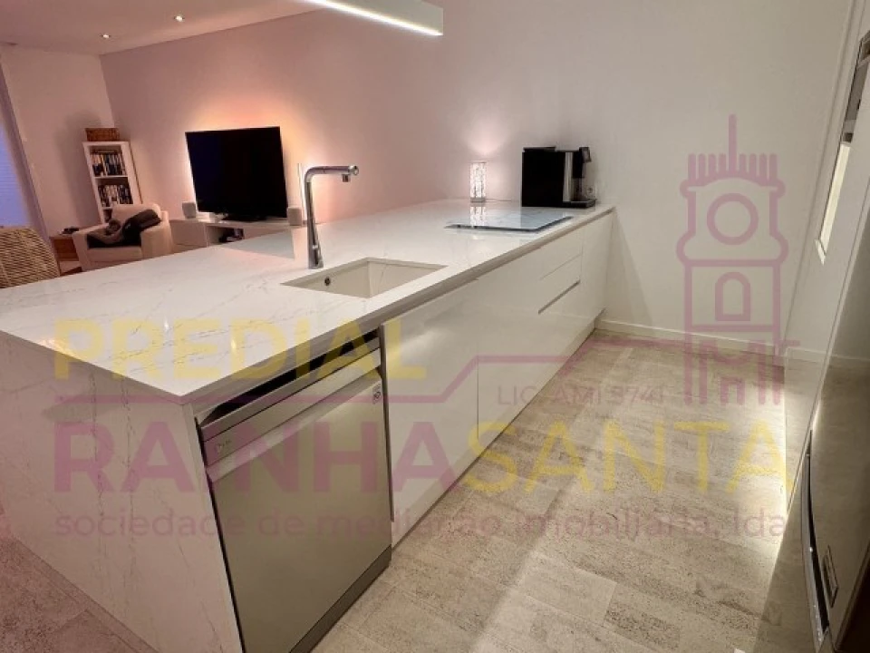 Apartamento T1 para Venda em Buarcos Foto 13