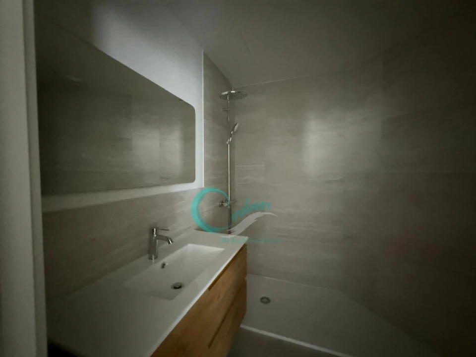 Apartamento T2 para Venda em Almada, Cova da Piedade, Pragal e Cacilhas Foto 18