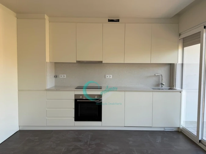 Apartamento T2 para Venda em Almada, Cova da Piedade, Pragal e Cacilhas Foto 1