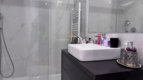 Apartamento T3 para Venda em Matosinhos e Leça da Palmeira