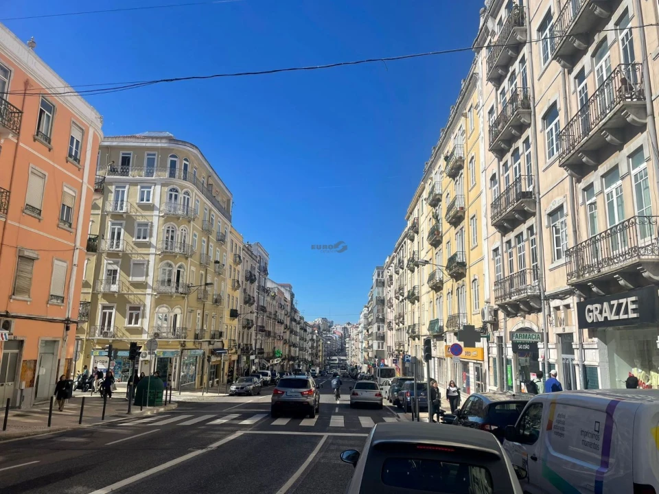 Loja para Arrendamento em Penha de França Foto 2