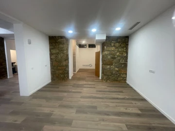 Loja para Arrendamento em Penha de França