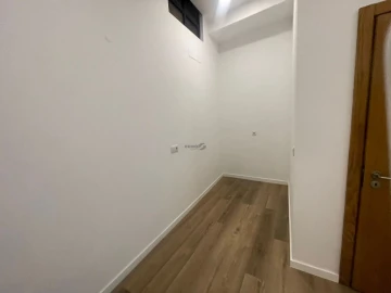 Loja para Arrendamento em Penha de França