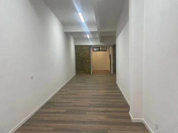Loja para Arrendamento em Penha de França