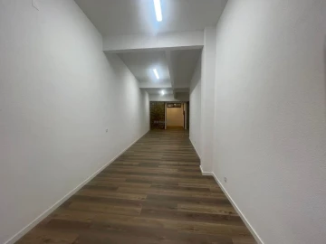 Loja para Arrendamento em Penha de França