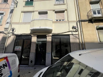 Loja para Arrendamento em Penha de França