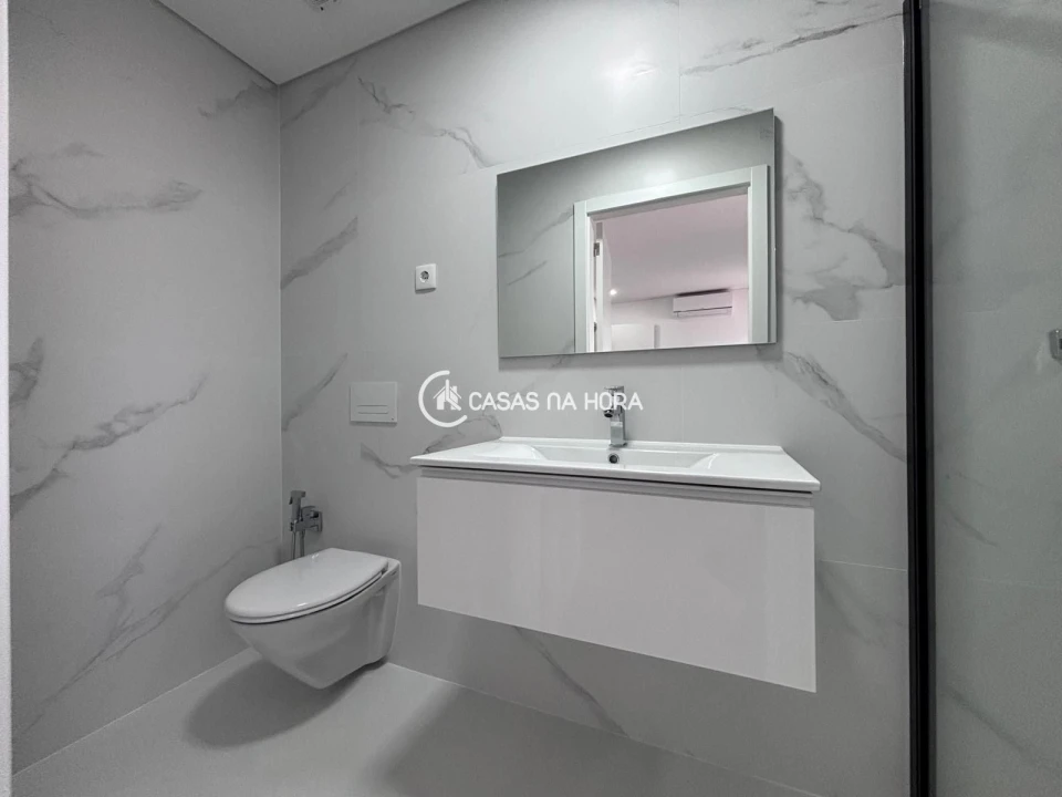 Apartamento T2 para Arrendamento em Viseu Foto 12