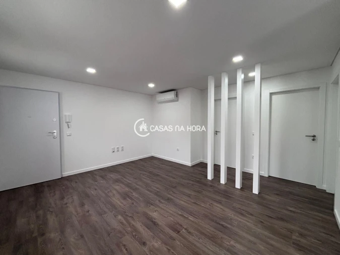Apartamento T2 para Arrendamento em Viseu Foto 4
