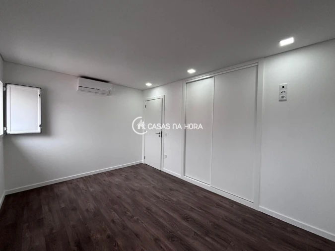 Apartamento T2 para Arrendamento em Viseu Foto 6