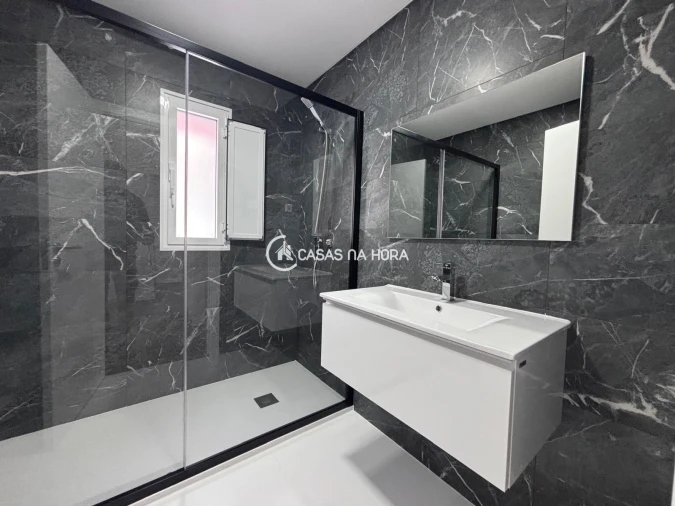 Apartamento T2 para Arrendamento em Viseu Foto 10