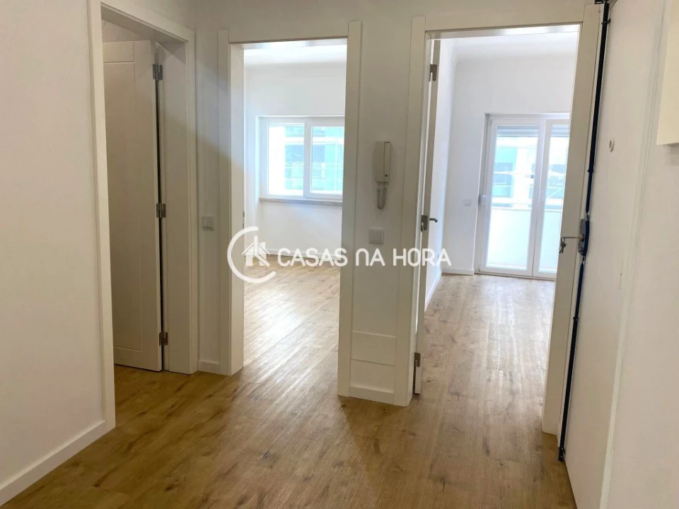 Apartamento T2 para Arrendamento em Almada, Cova da Piedade, Pragal e Cacilhas Foto 22