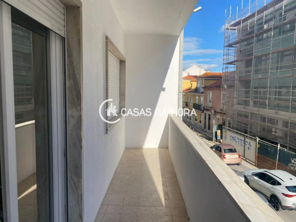 Apartamento T2 para Arrendamento em Almada, Cova da Piedade, Pragal e Cacilhas Foto 23