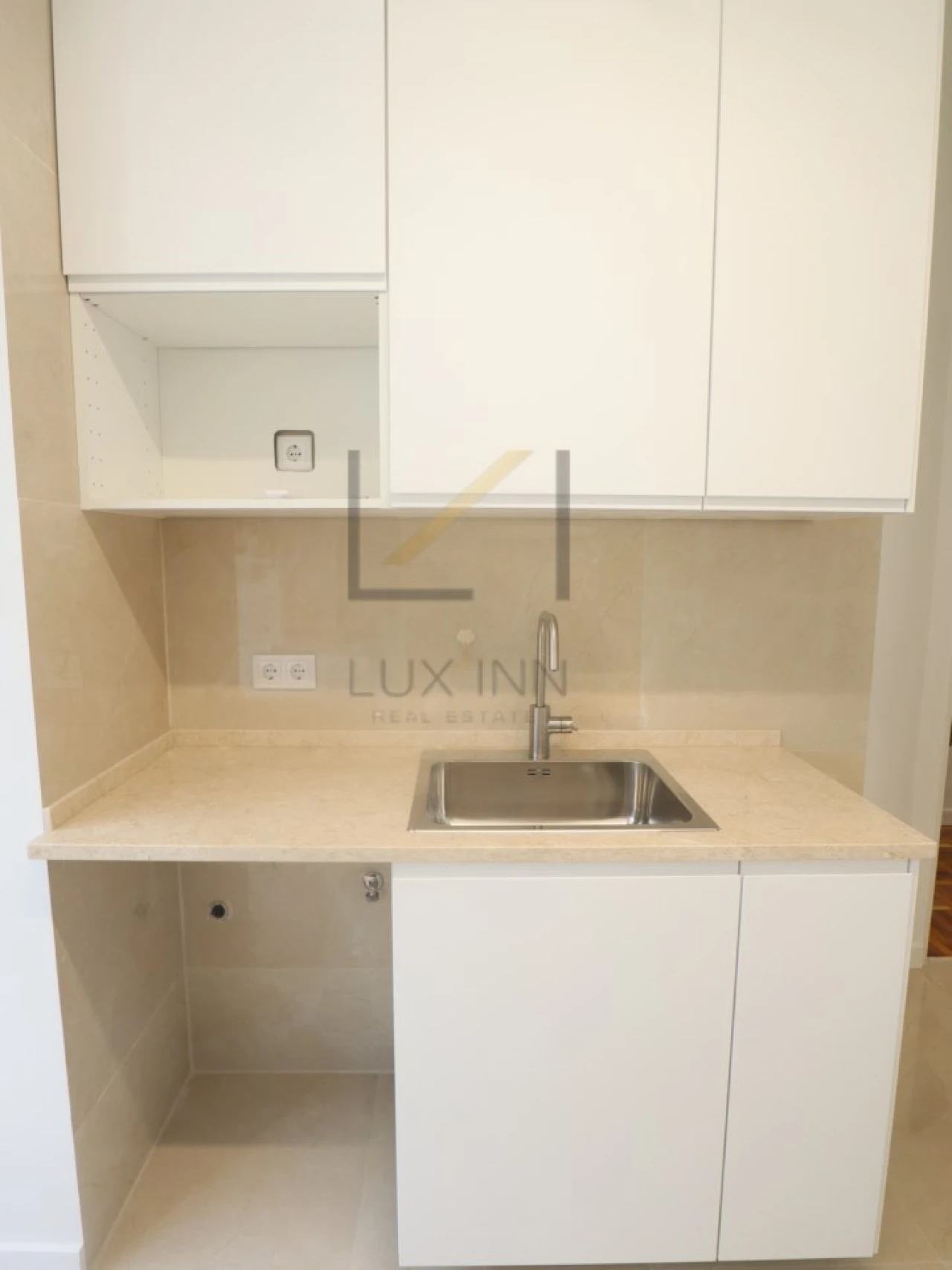 Apartamento T3 para Venda em Águas Livres Foto 7