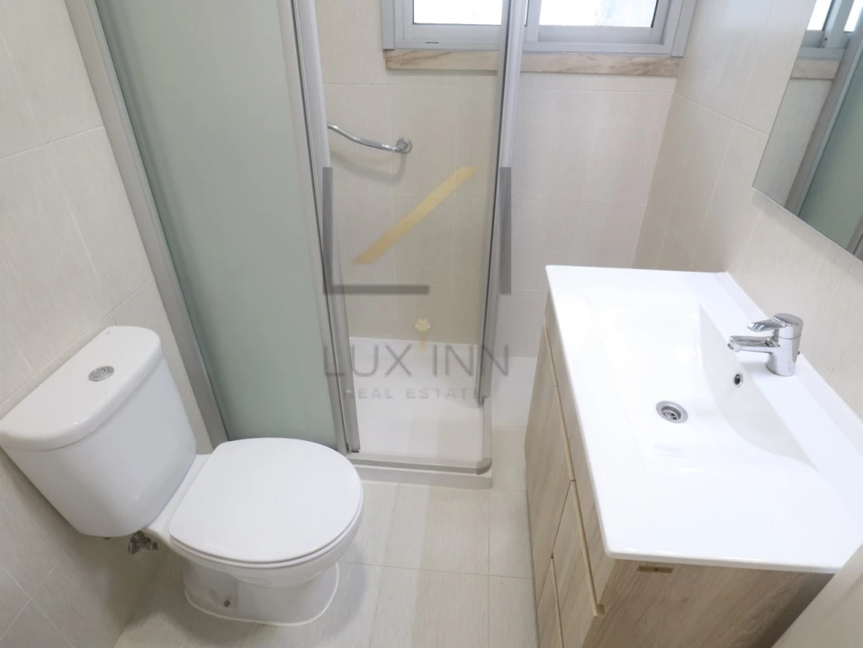 Apartamento T3 para Venda em Águas Livres Foto 20