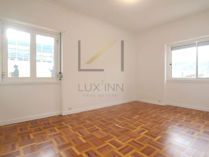 Apartamento T3 para Venda em Águas Livres Foto 12