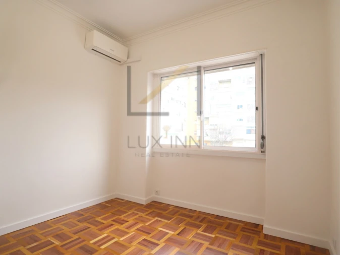 Apartamento T3 para Venda em Águas Livres Foto 18