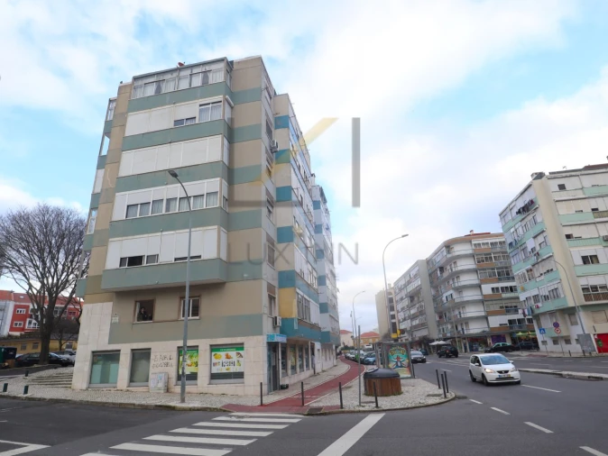 Apartamento T3 para Venda em Águas Livres Foto 28