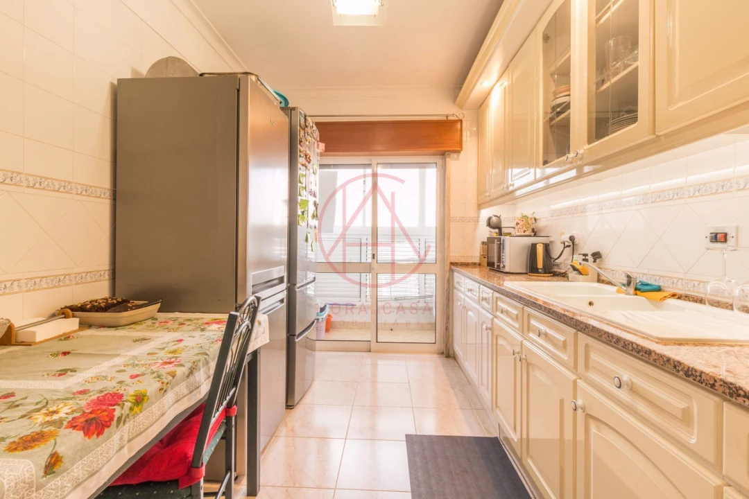 Apartamento T2 para Venda em Póvoa de Santa Iria e Forte da Casa Foto 48