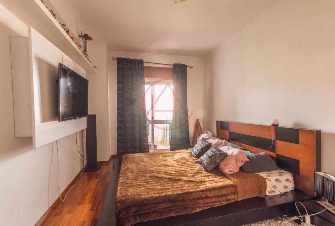 Apartamento T2 para Venda em Póvoa de Santa Iria e Forte da Casa Foto 23