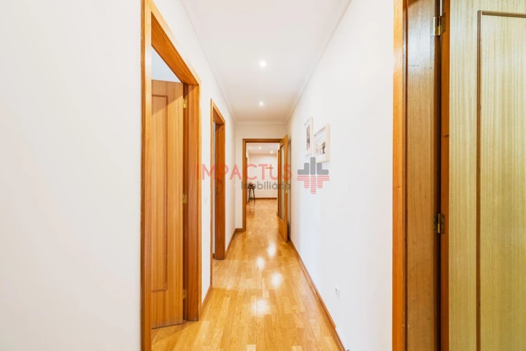 Apartamento T3 para Venda em Rio Tinto Foto 23