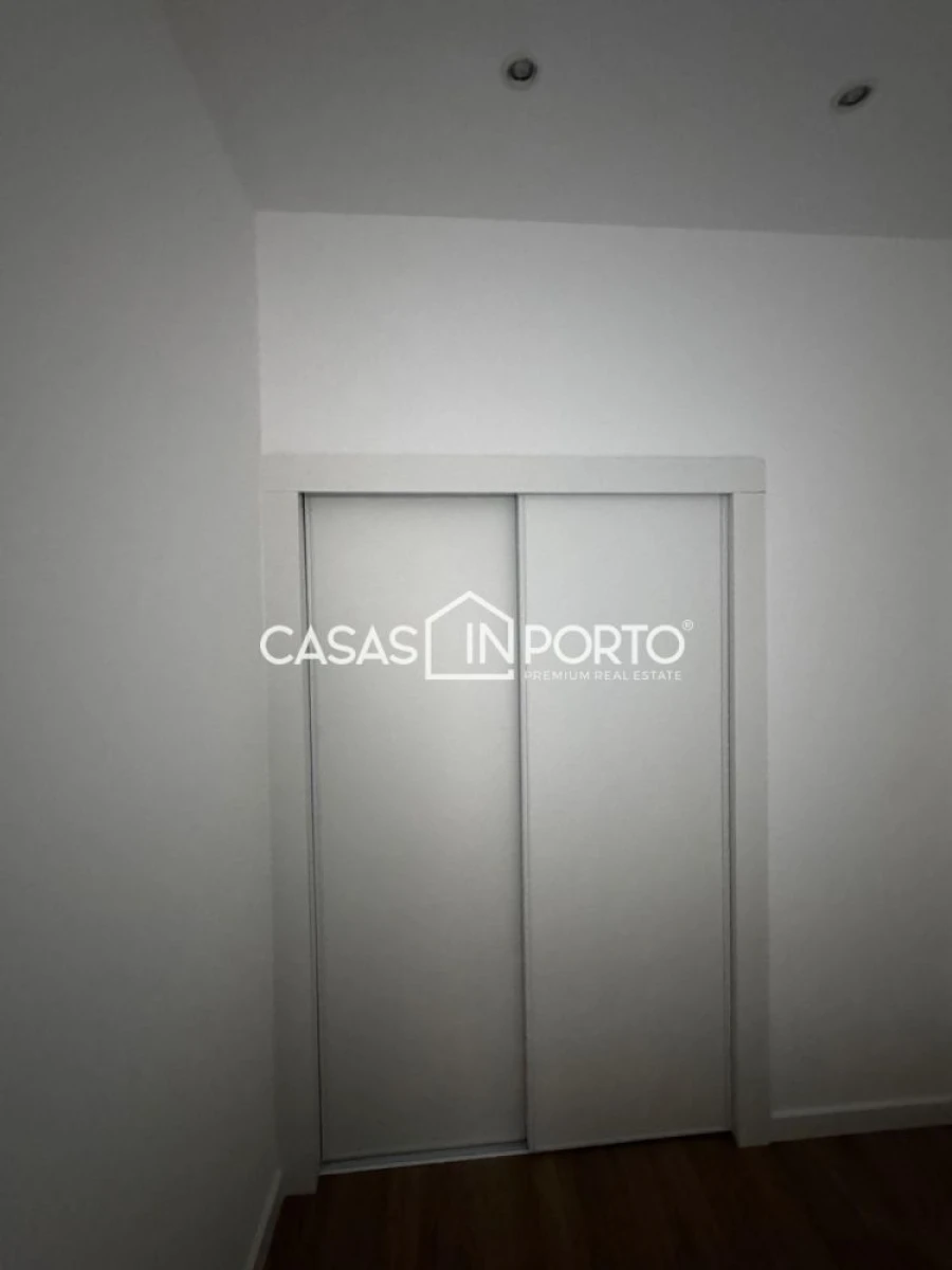 Apartamento T1 para Venda em Bonfim Foto 9