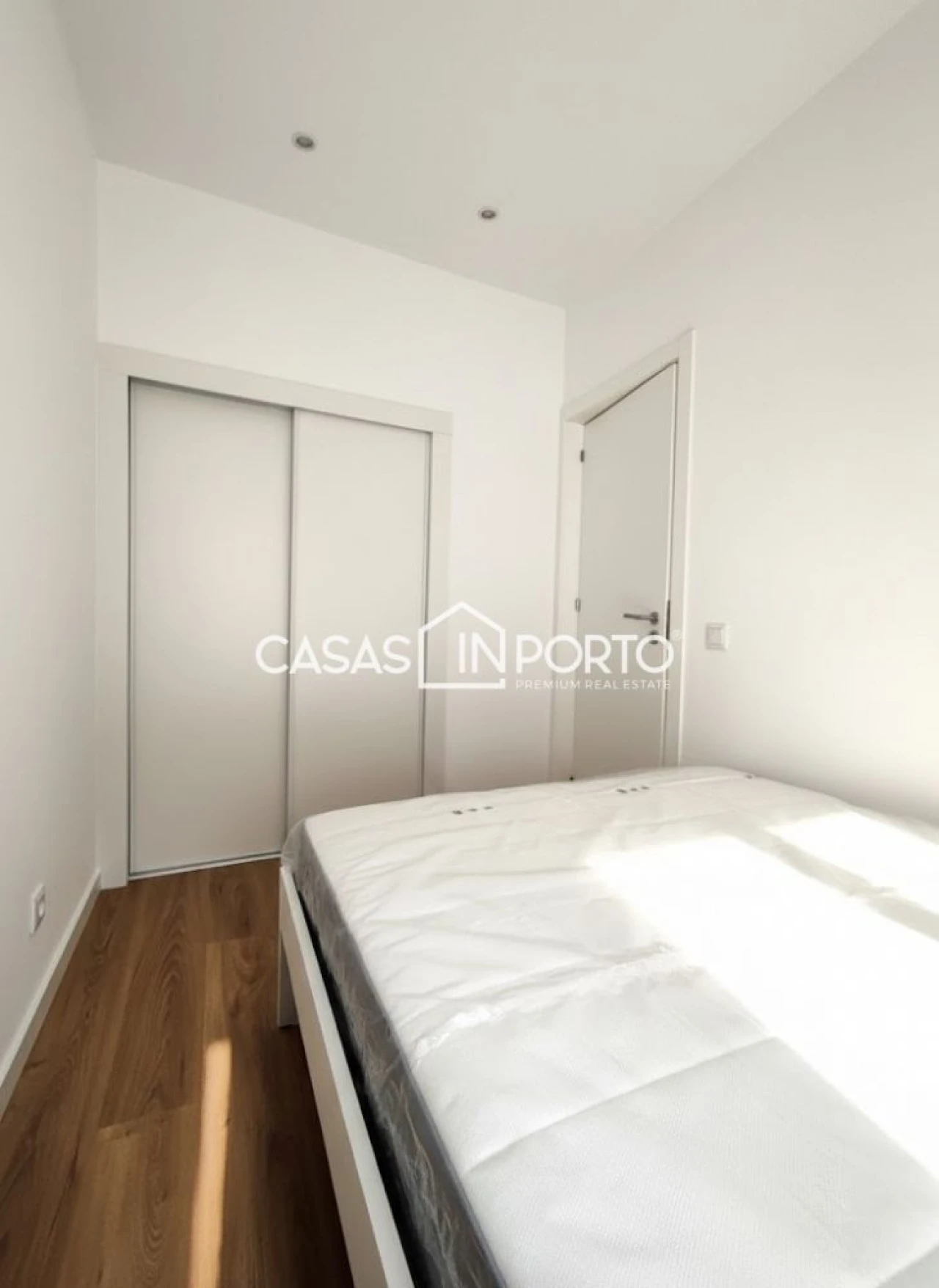 Apartamento T1 para Venda em Bonfim Foto 8