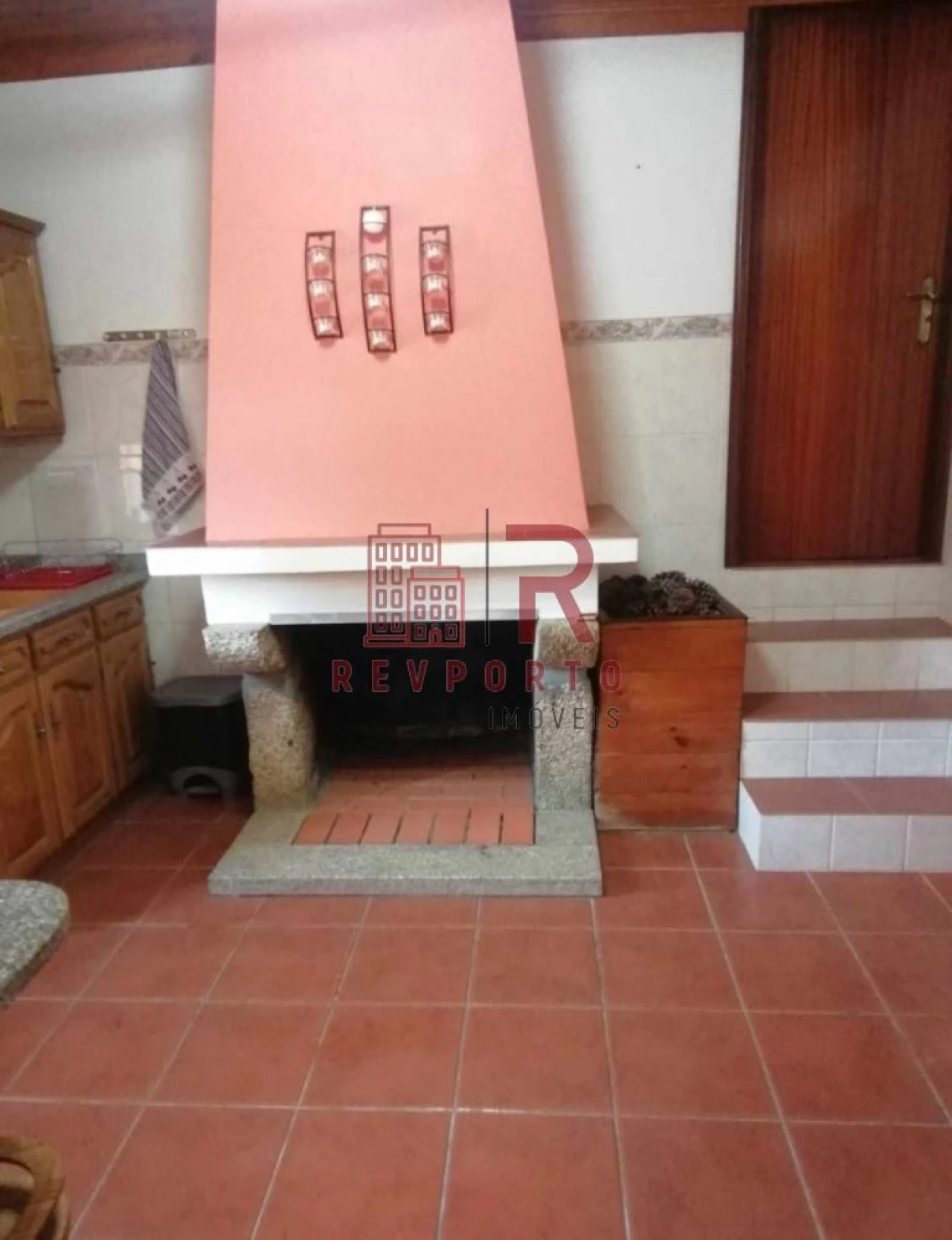 Moradia T1 para Arrendamento em Souto Foto 6