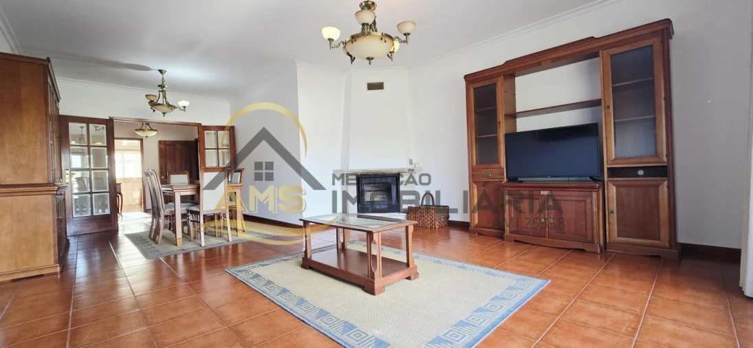 Apartamento T3 para Venda em Quinchães Foto 48