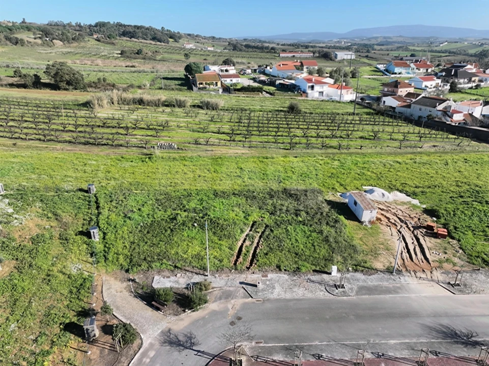 Moradia T3 para Venda em Roliça Foto 6