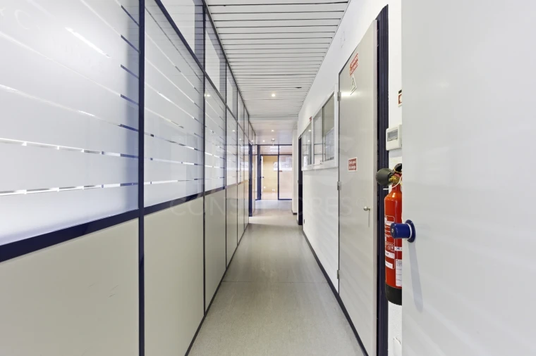 Loja para Venda em Alcobaça e Vestiaria Foto 4