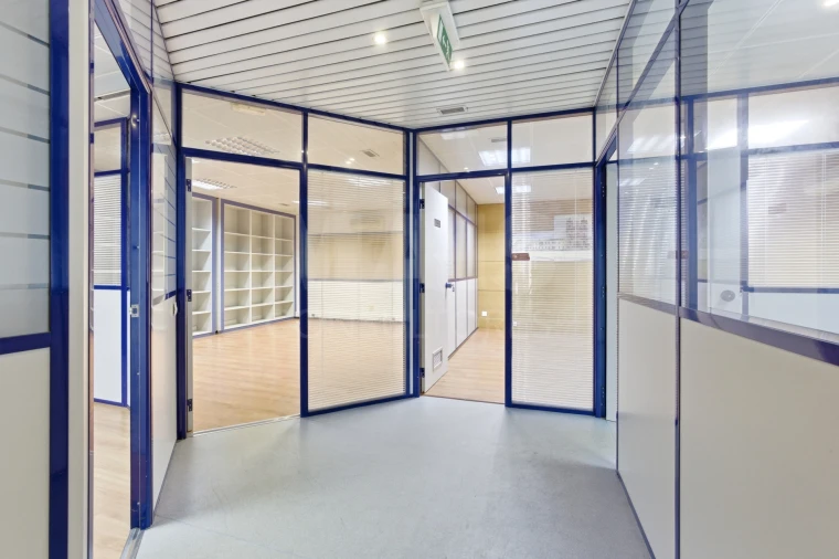 Loja para Venda em Alcobaça e Vestiaria Foto 9