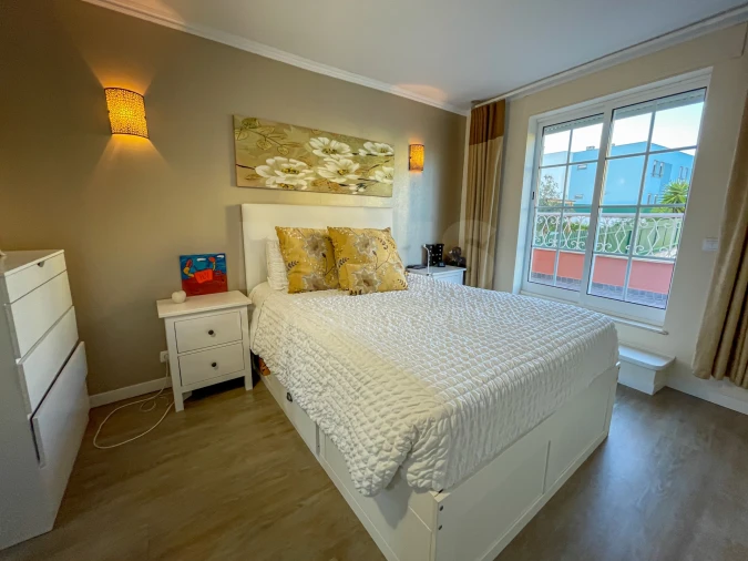 Moradia T4 para Venda em Alcabideche Foto 12