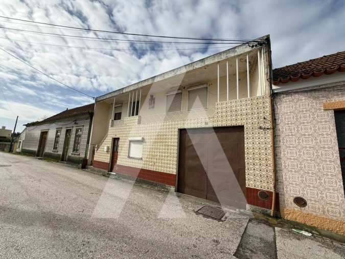 Moradia T4 para Venda em Aradas Foto 3