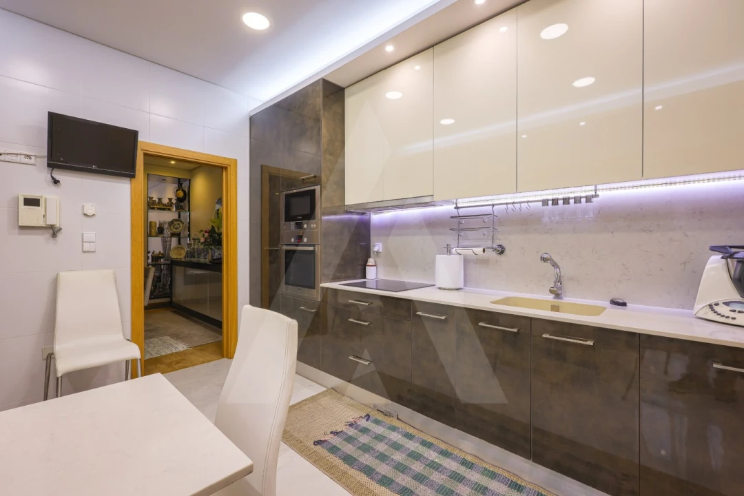 Moradia T3 para Venda em Esgueira Foto 6