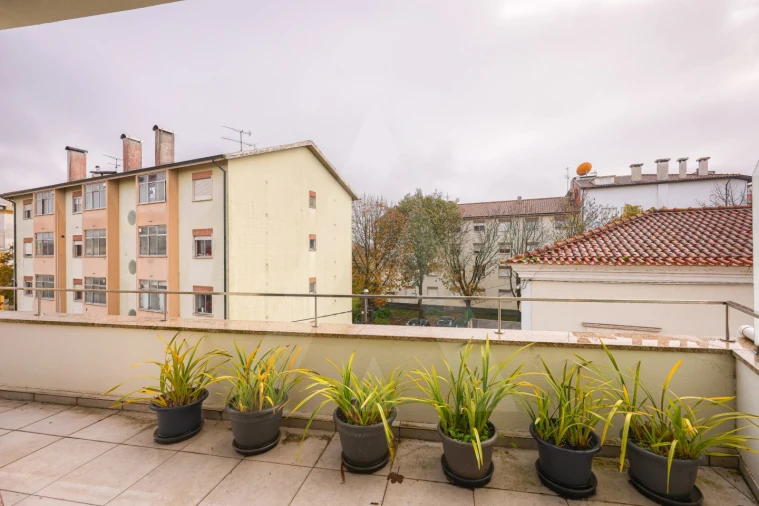 Moradia T3 para Venda em Esgueira Foto 40