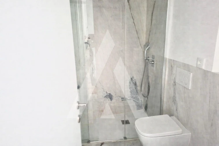 Apartamento T3 para Arrendamento em Santa Maria Maior e Monserrate e Meadela Foto 16