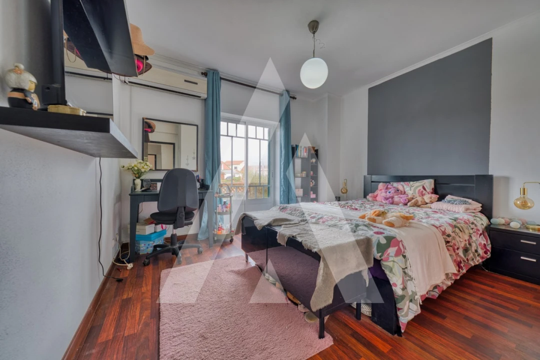 Moradia T4 para Venda em Lamas e Cercal Foto 28