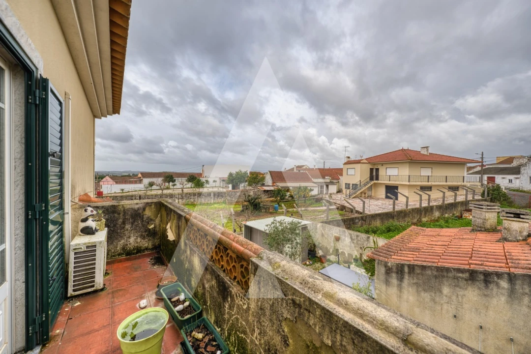 Moradia T4 para Venda em Lamas e Cercal Foto 31