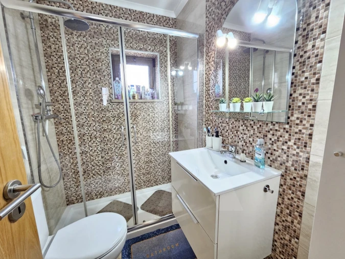 Moradia T3 para Venda em Eixo e Eirol Foto 10