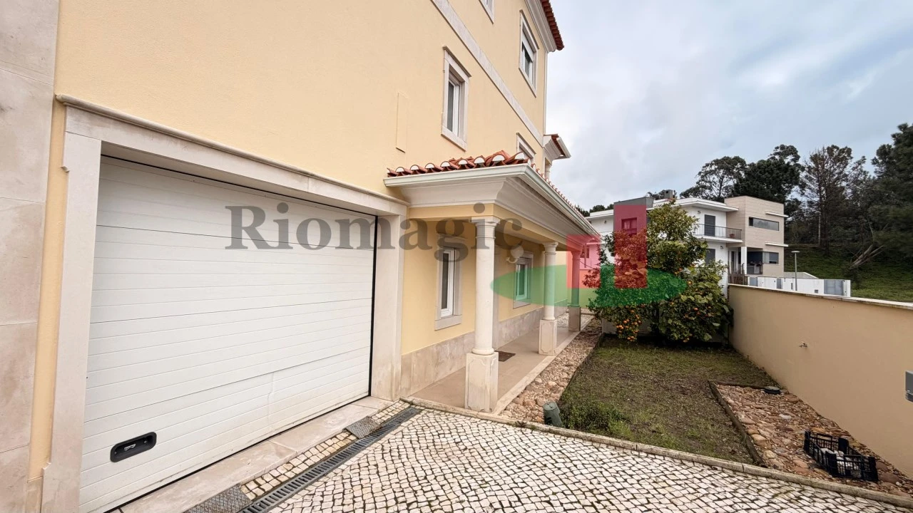 Moradia T5 para Venda em Rio Maior Foto 57