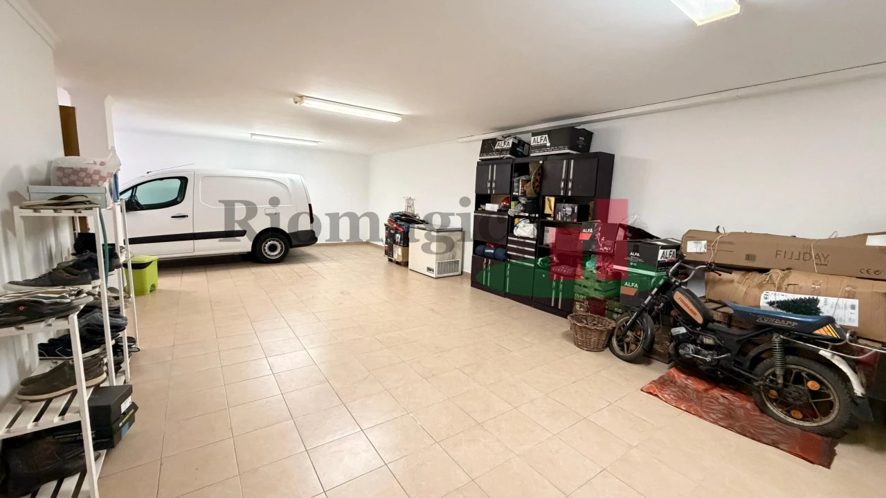 Moradia T5 para Venda em Rio Maior Foto 44