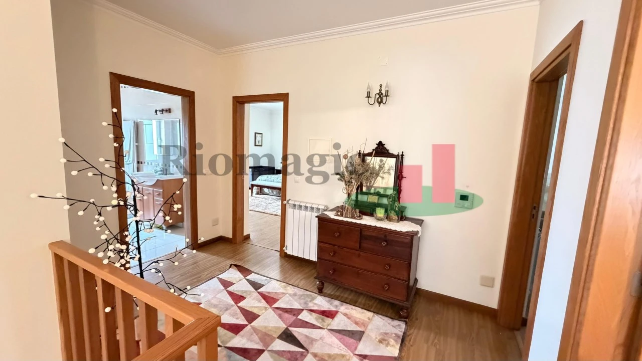 Moradia T5 para Venda em Rio Maior Foto 22